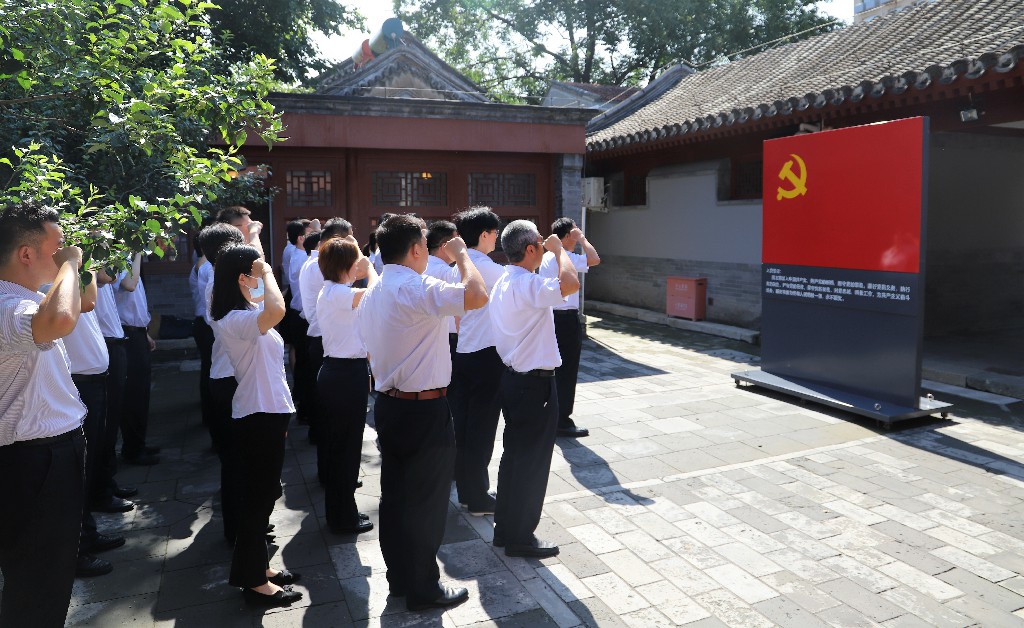 IMG_2654~1.jpg IMG_2654~1.jpg